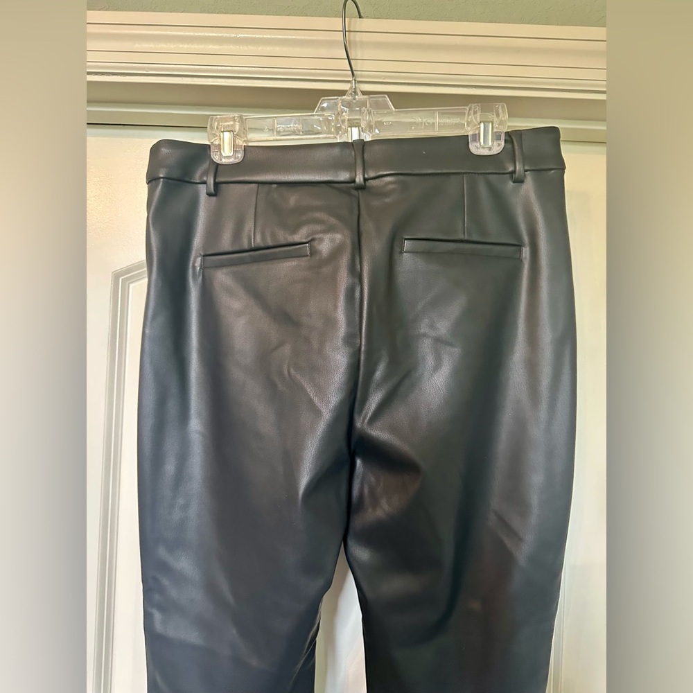 Loft Ann Taylor - Black Faux Leather Pants - BNWT! - Picture 4 of 7